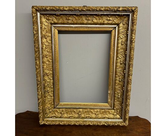 Antica cornice foglia oro e argento XIX sec . Mis 69 x 54 . Interna utile 47 x 33 , 50 