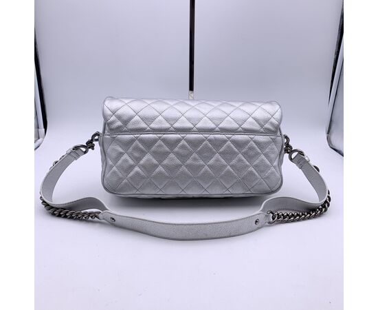 CHANEL Borsa a Tracolla in Pelle Col. Argento Easy Flap M