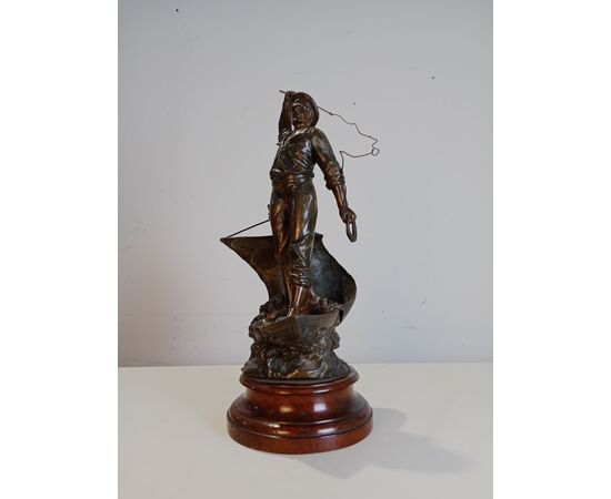 Statua antimonio pescatore su barca - no bronzo - fine '800 - scultura h. 70 cm!