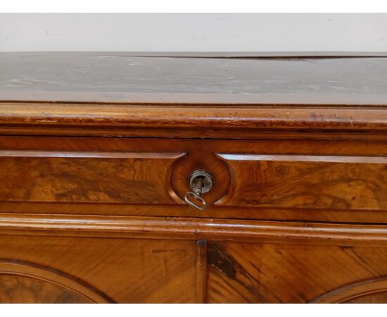 Credenza umbertina in noce - fine 800 - cassettiera -credenzina- cassettone