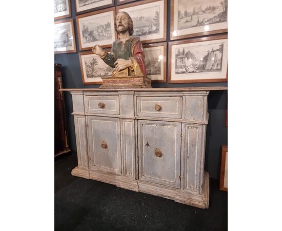 Credenza dipinta in legni misti