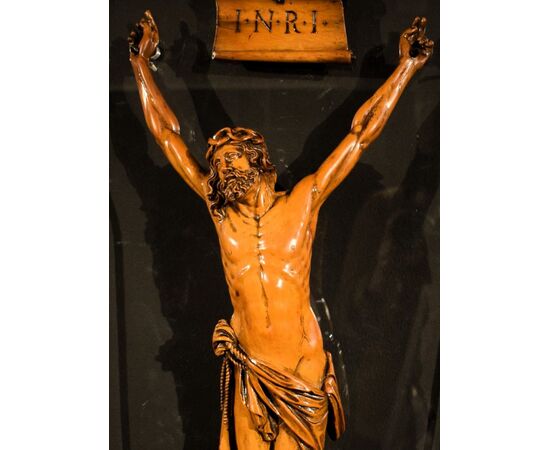 Cristo Crocifisso in bosso