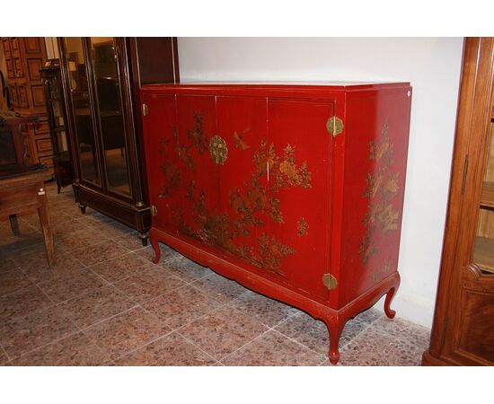 Credenza Cinese prima metà 1900 laccata e riccamente decorata