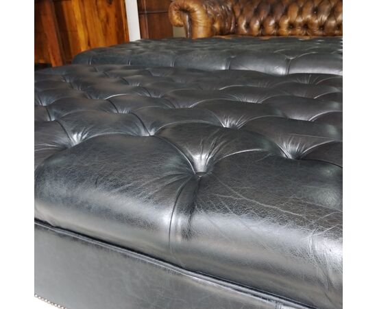 Panca chesterfield inglese originale vintage in pelle nera antracite 