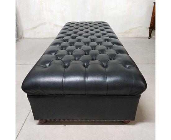 Panca chesterfield inglese originale vintage in pelle nera antracite 