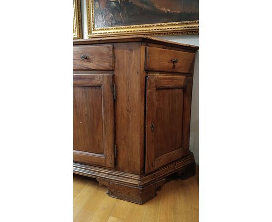 CREDENZA VENETA SCANTONATA FINE XVIII SECOLO 