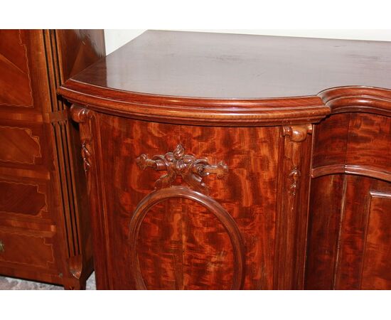 Grande servante sideboard credenza inglese stile Vittoriano del 1800 in mogano