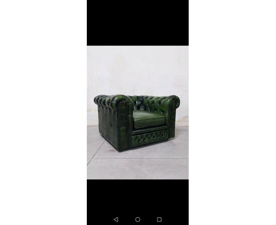 Poltrona chesterfield club vintage inglese originale in pelle verde smeraldo 