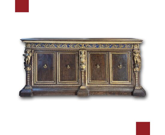 CREDENZA IN NOCE RINASCIMENTALE PRIMA META’ DEL XVI SECOLO