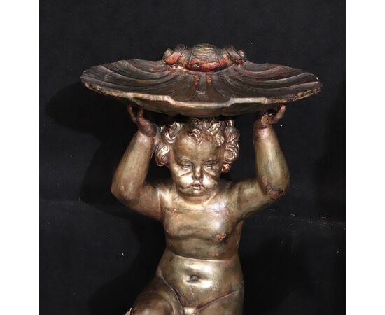 Putto dorato con basamento, Epoca Liberty