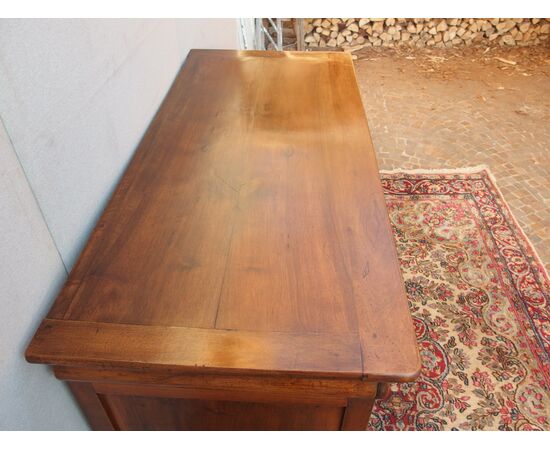 CREDENZA IN NOCE A DUE PORTE E TRECASSETTI RESTAURATA EPOCA 800 cm L150xP54xH103
