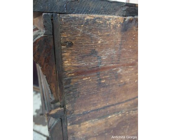 CREDENZA A DUE PORTE IN NOCE FINE 600 cm L117xP55xH111