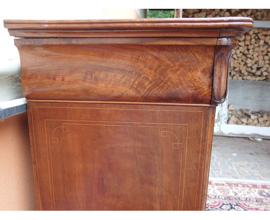 PICCOLA CREDENZA CAPPUCCINO IN PIUMA DI NOCE CARLO X FRANCIA cm L97xP47xH121