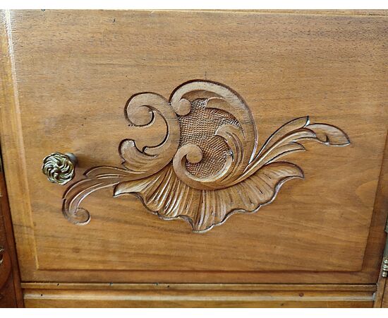 Comodino Art Nouveau con marmo