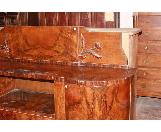 Credenza Francese stile Liberty in radica di Noce della prima metà del 1900