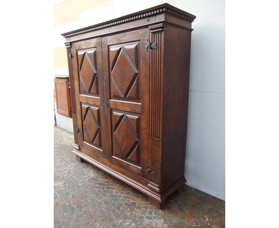 ARMADIO A DUE PORTE RUSTICO DA MONTAGNA EPOCA 700 cm L171xP47xH194