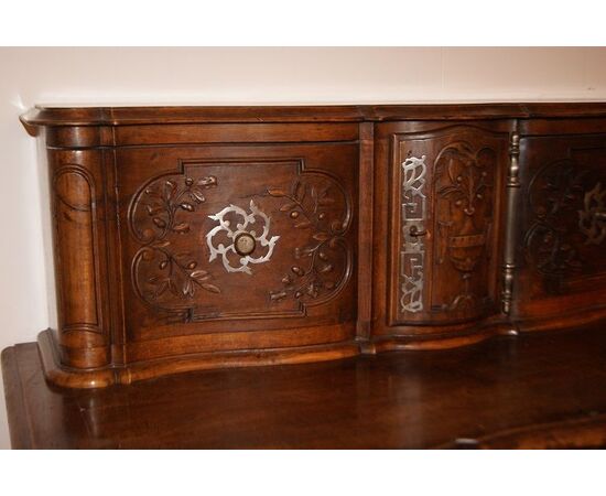 Credenza doppio corpo provenzale di fine 1800 in noce