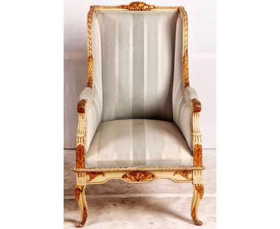 Coppia poltrone bergere francesi stile Luigi XV laccate