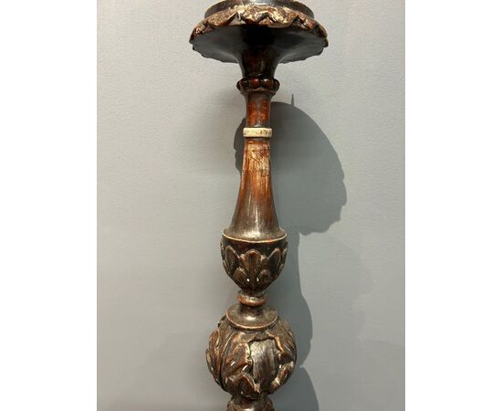 Candelabro, verniciato polichromo, stile barocco