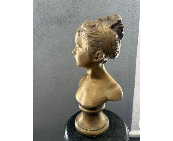 Busto di una ragazza giovane, bronzo