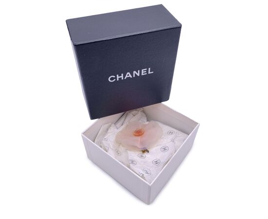 CHANEL Spilla in Plastica Col. Rosa Camellia Brooch