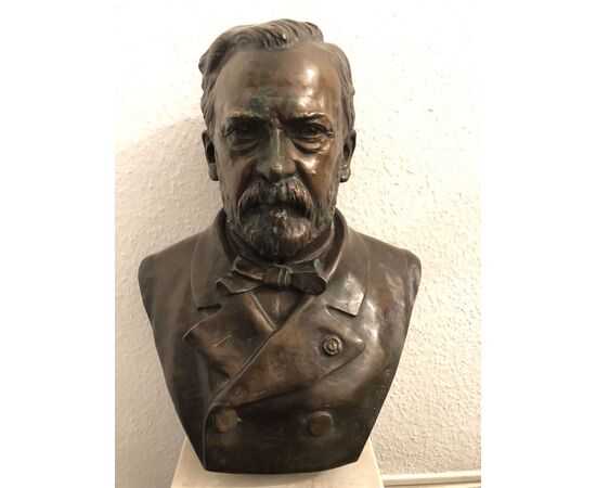 Busto di bronzo di "Louis Pasteur" dell '800