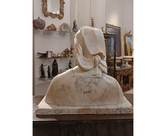 BUSTO IN MARMO DI GIOVANNA D’ARCO PRIMA META’ XIX SECOLO