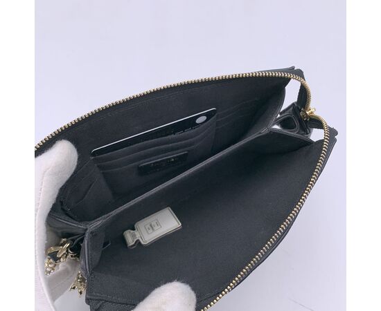 CHANEL Pochette in Pelle Col. Nero Wallet on Chain S