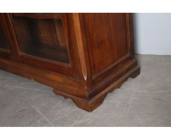 Antica credenza/ libreria bassa in palissandro fine 800 . restaurata . Mis 142 x 52 . H 135 