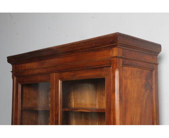 Antica credenza/ libreria bassa in palissandro fine 800 . restaurata . Mis 142 x 52 . H 135 