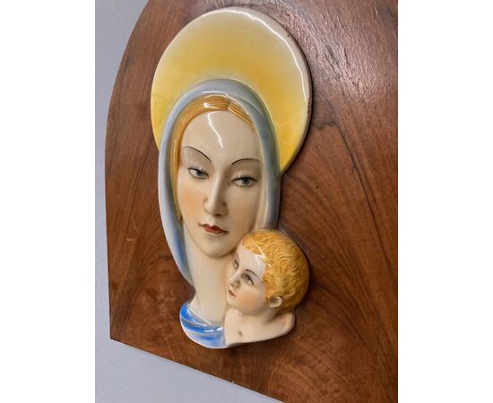 Madonna capoletto maiolica anni 40 Art decò  manifattura Italiana . mis 41 x cm 30 