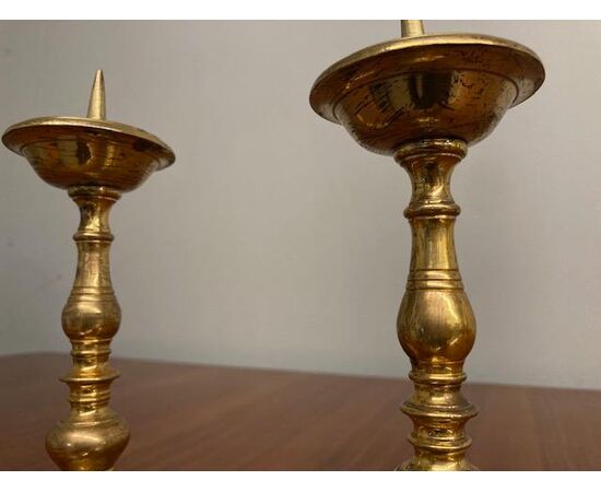 Coppia candelabri in bronzo Impero Primi 800 . Mis altezza cm 27 