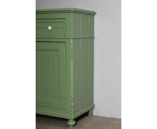 Antica credenza/ dispensa toscana XIX secolo Verde salvia. Mis 106 x 45 . H 100 . Restaurata. 