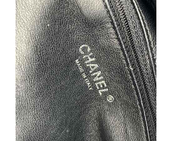 CHANEL Borsa a Mano in Pelle Col. Marrone Chain Around M