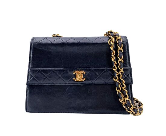 CHANEL Borsa a Tracolla Vintage in Pelle Col. Nero Trapezio S