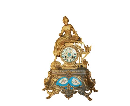 Orologio Francese del 1800 raffigurante Dama con Applicazioni in Porcellana si Sevres