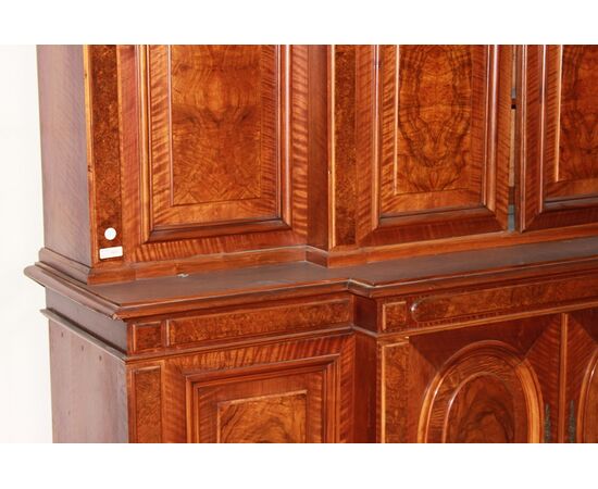 Grande Credenza doppio corpo Francese stile Luigi Filippo della prima metà del 1800