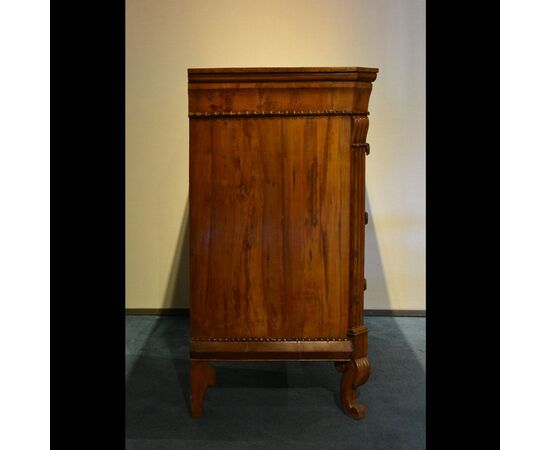 Chest of drawers in Tuscan cherry     