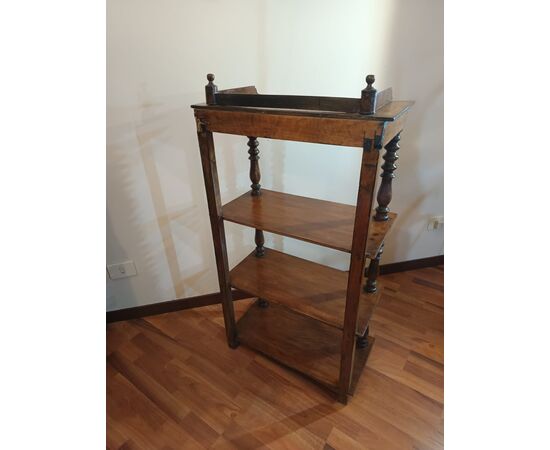 Piccola etagere