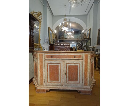 CREDENZA SCANTONATA E DIPINTA NEOCLASSICA SECONDA META’ XVIII SECOLO