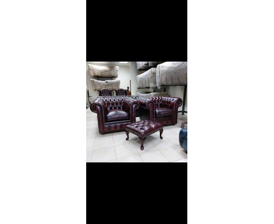 Coppia di poltrone chesterfield club inglese originale bordeaux nuova 