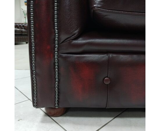 Coppia di poltrone chesterfield club inglese originale bordeaux nuova 