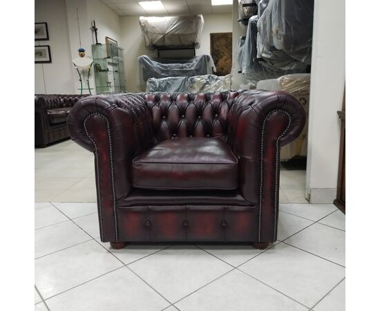 Divani e poltrone chesterfield inglesi originali nuovi e vintage 