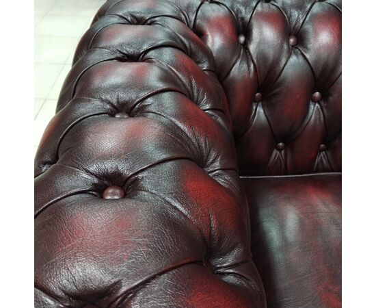 Coppia di poltrone chesterfield club inglese originale bordeaux nuova 