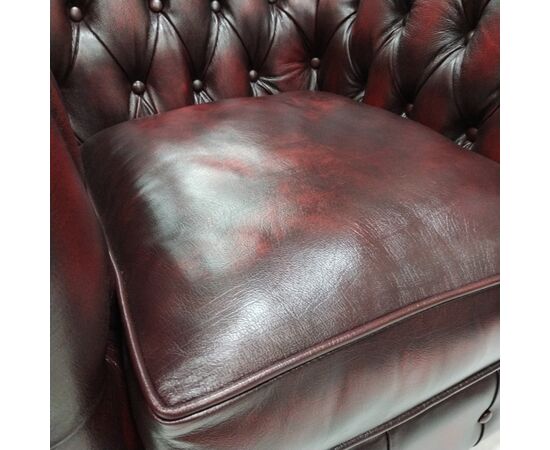 Coppia di poltrone chesterfield club inglese originale bordeaux nuova 