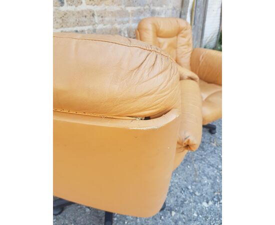 Pair of vintage leather armchairs - 70s     