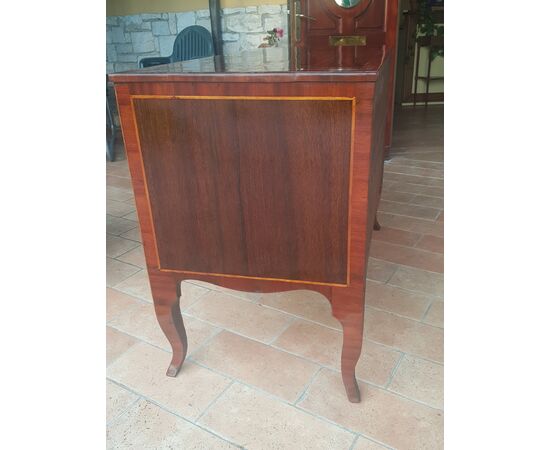 Tuscan chest of drawers, mid-18th century, restored in perfect condition     