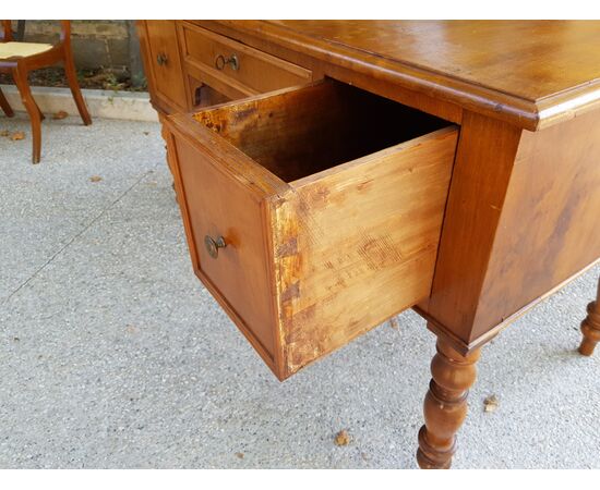 Tuscan walnut writing desk Period 19th century     