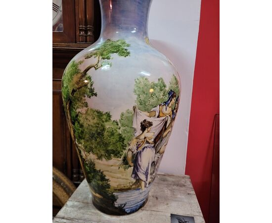 Grande vaso maiolica Scena classica Napoli fine '800 / primi '900