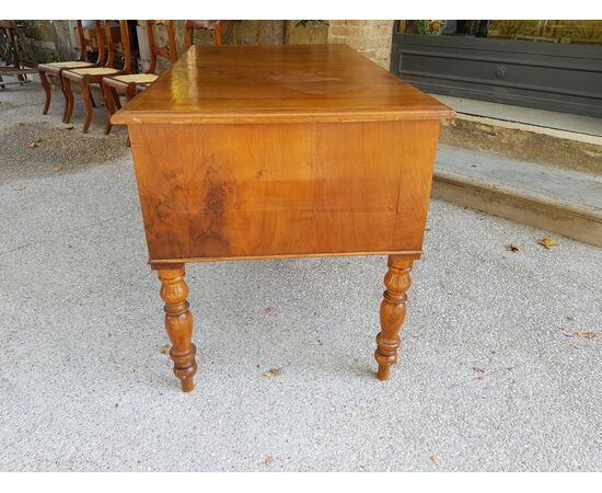 Tuscan walnut writing desk Period 19th century     